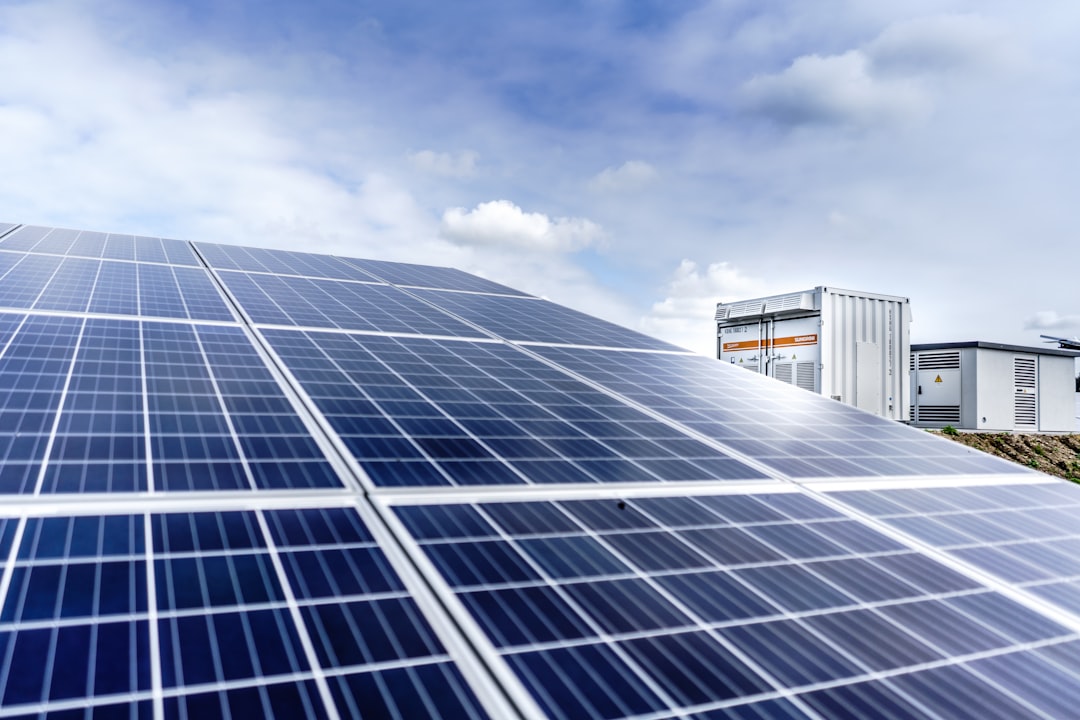 Zonnepanelen: wanneer leveren ze het meest op en wat moet je weten?